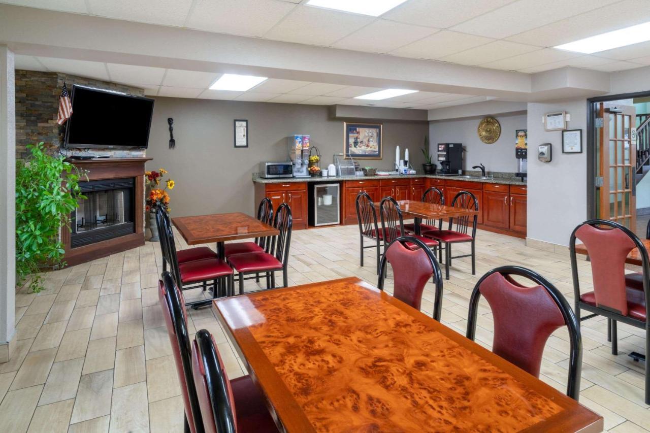 Super 8 By Wyndham Shepherdsville - Louisville South I65 Exteriör bild