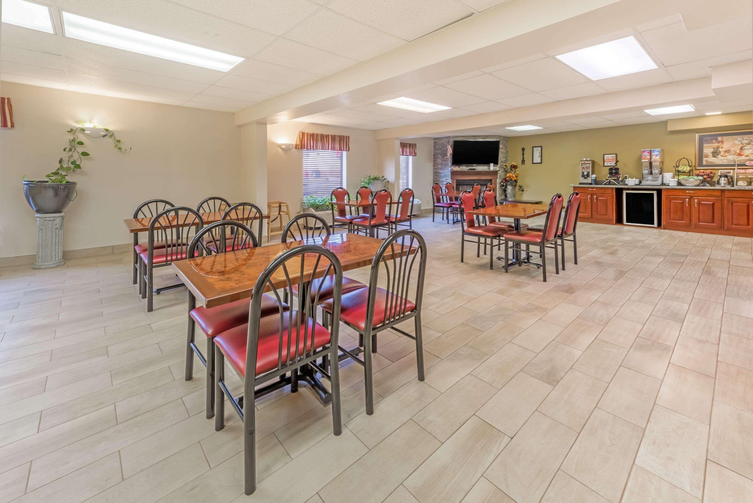Super 8 By Wyndham Shepherdsville - Louisville South I65 Exteriör bild